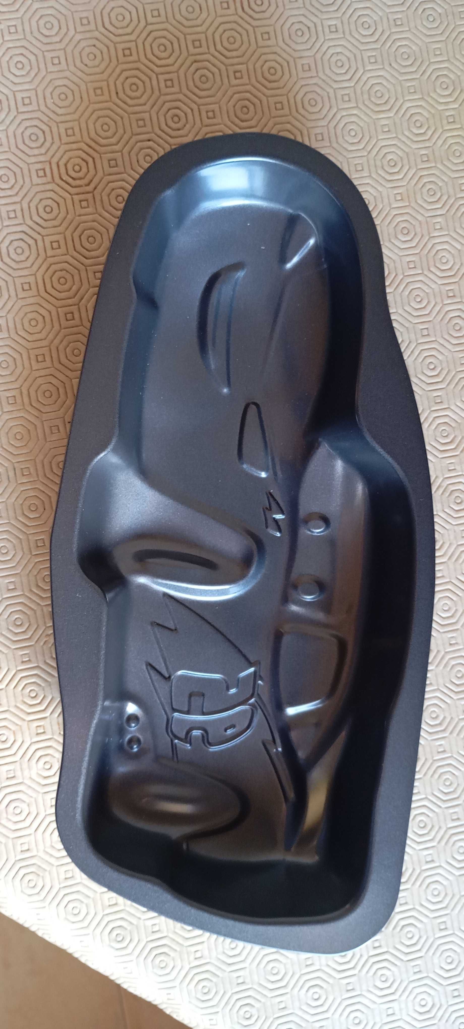 Forma de bolo Faísca McQueen