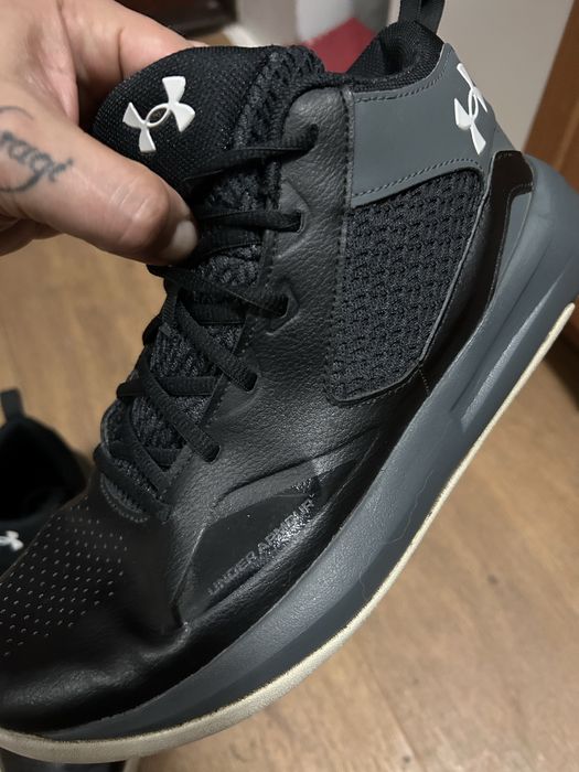 Wysokie buty under armour jesien zima