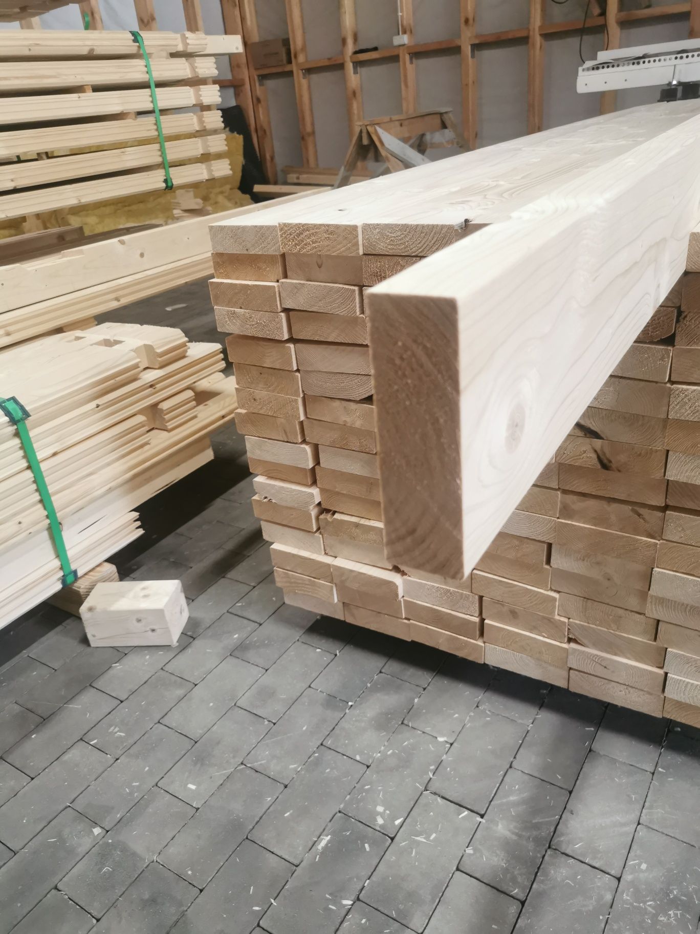 Drewno konstrukcyjne C24 ,kantówka