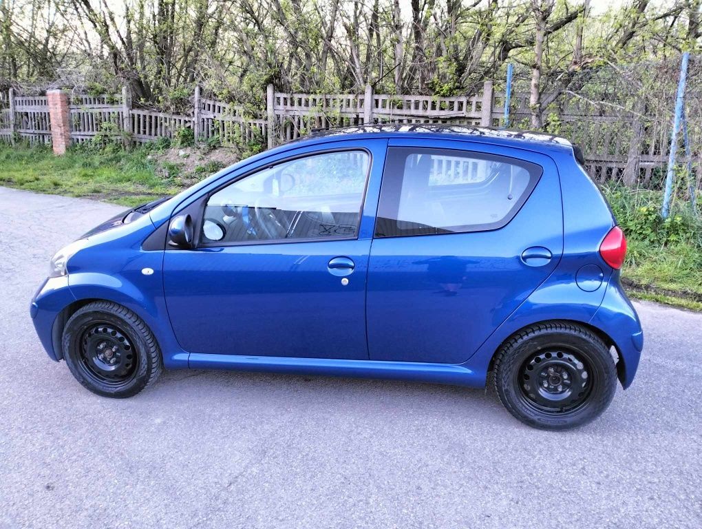 Toyota Aygo 1.0 68KM