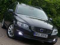 Volvo V70 D4 181 km Oryginał Summum