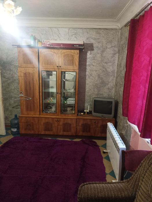 Сдам 3-з ком. квартиру в Каменском р.Чапаева.