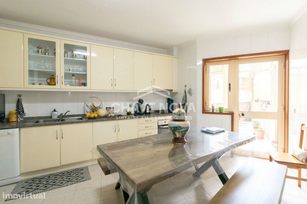 PS - Apartamento T2 para venda em Mosteirô, Santa Maria da Feira