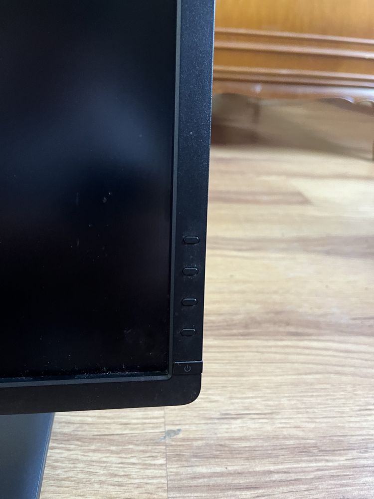 Monitor do komputera DELL lcd 19 E1913SF