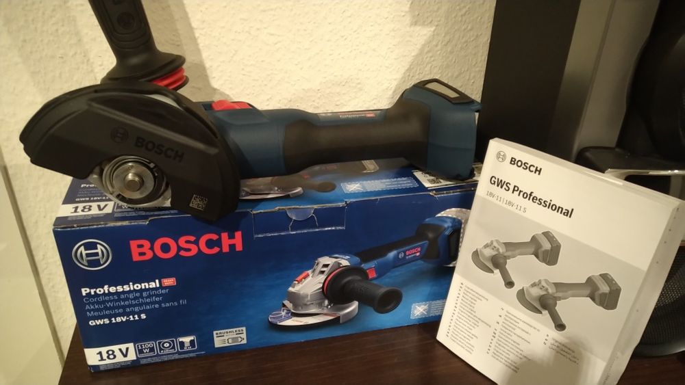 Szlifierka Bosch GWS 18v-11s