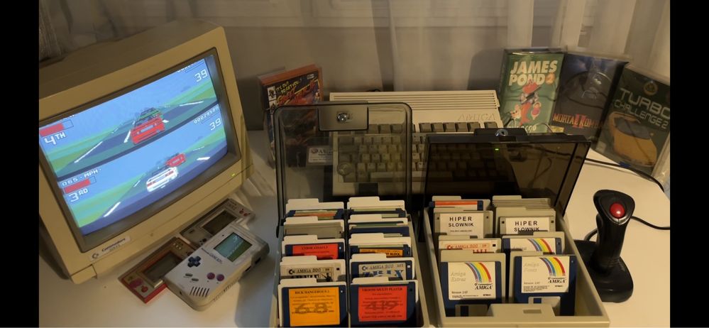 Amiga 600 plus oryginal monitor comodore z pudełkiem UNIKAT!