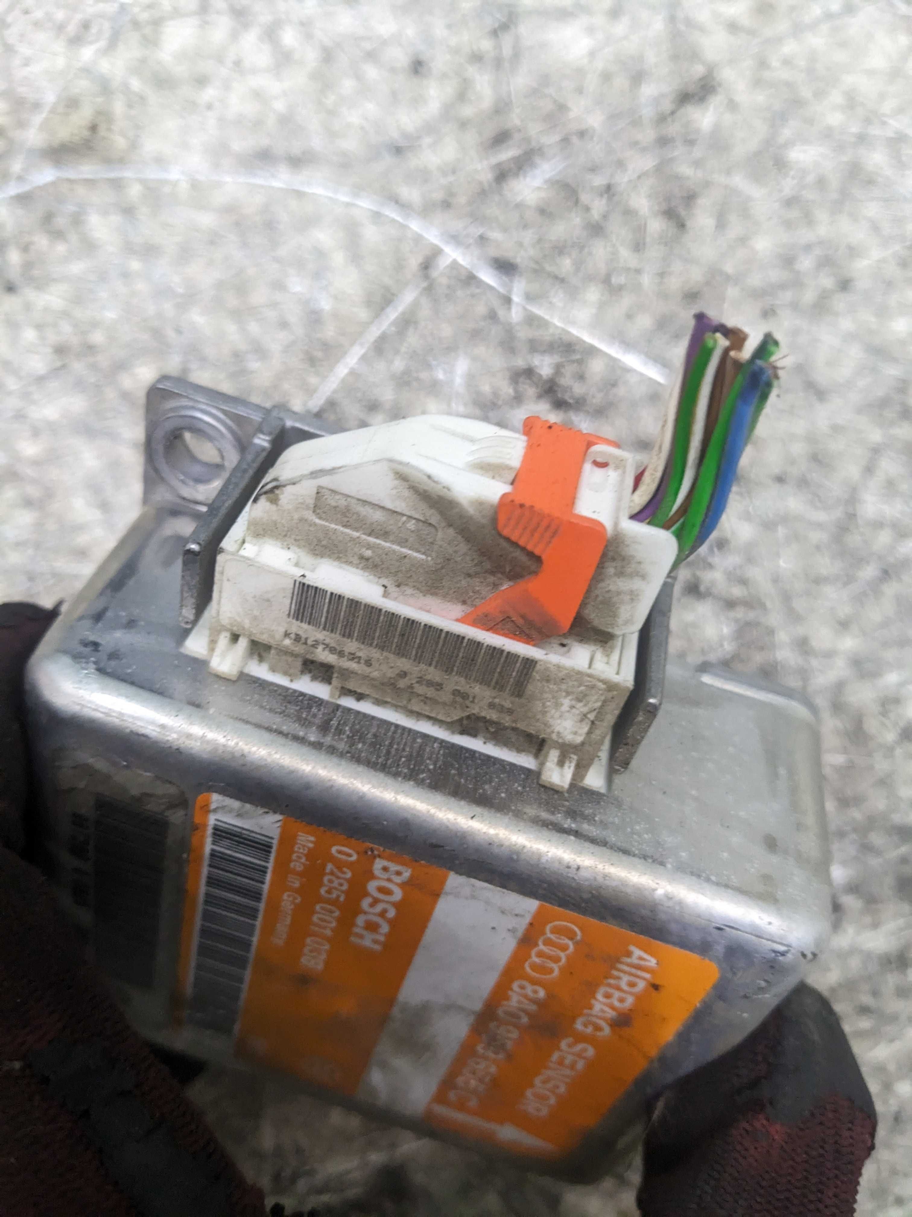 Audi A4 B5 Sensor Czujnik Airbag