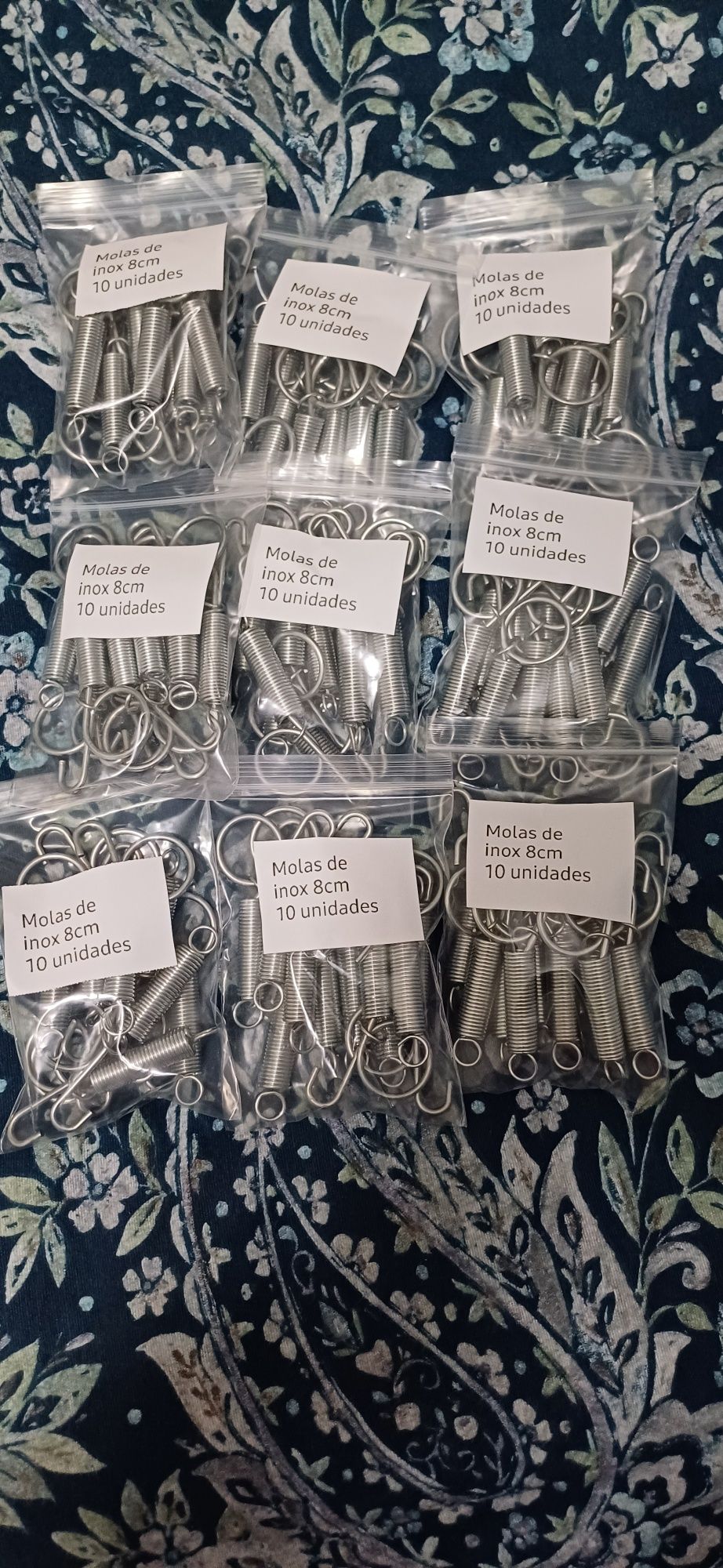 Molhas   em  inox  para  gaiolas