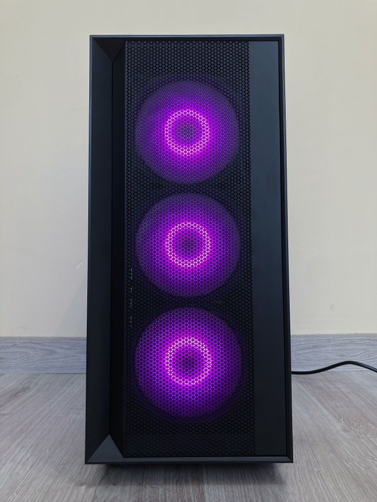 Gotowy do gier komputer i5 4,5GHz/1080ti 11gb/16ram