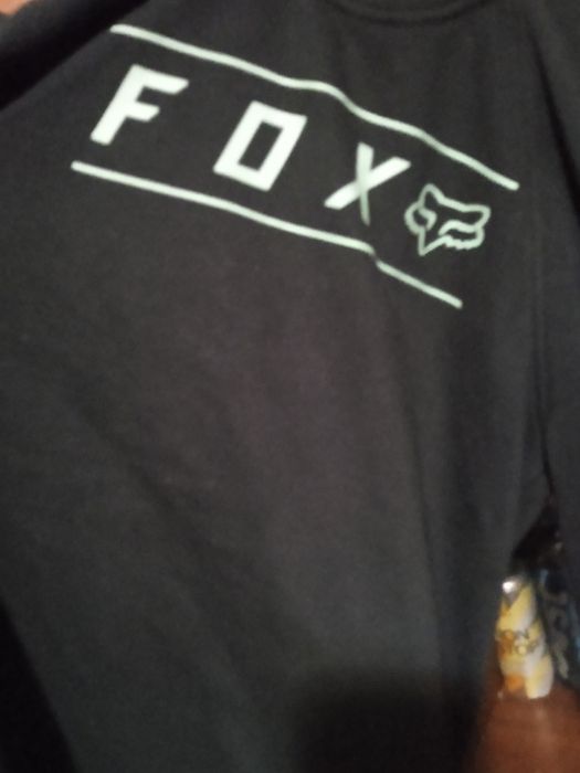 Продам кофту фокс