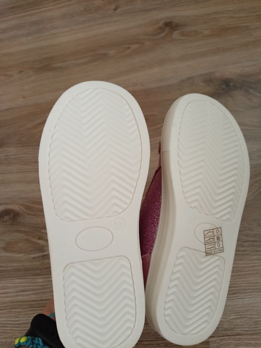 Nowe buty za kostkę idealne na jesień