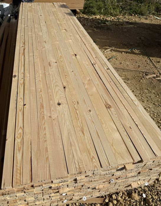 Listwa na stelaze meblowe 25x50 sucha. Listwa do mebli tapicerowanych