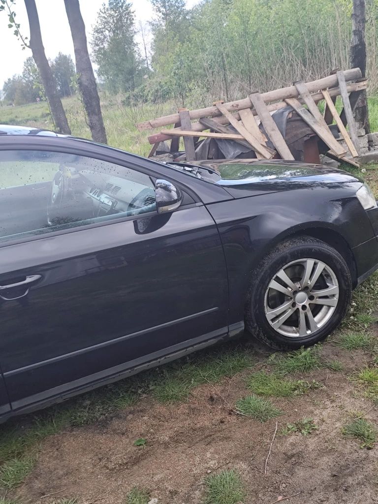 Auto osobowe czarne