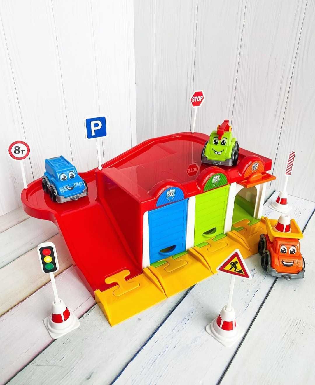 Паркинг гараж парковка трек, детский игровой набор с машинками.