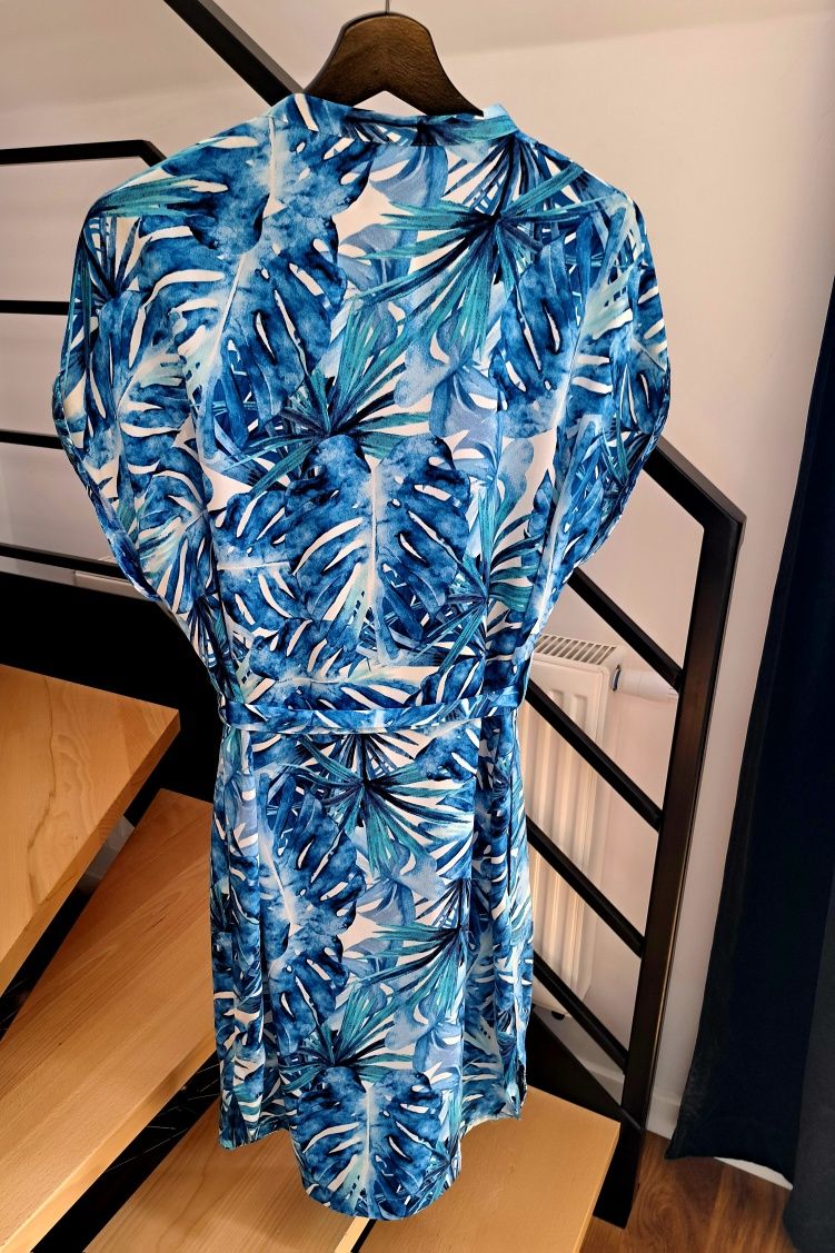 Wzorzysta sukienka Pretty One 42 XL
