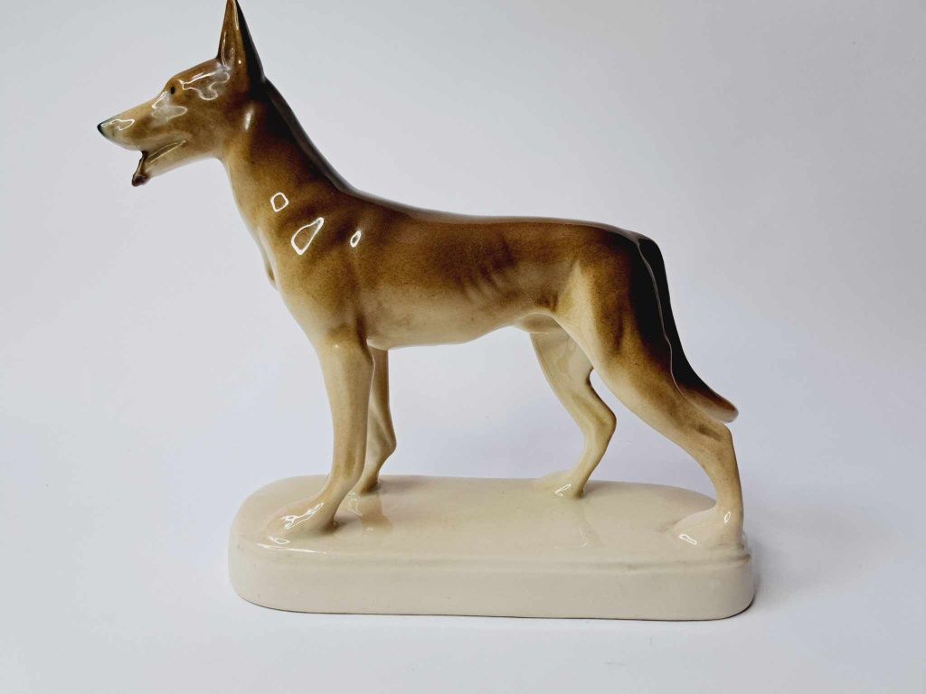 Figurka porcelanowa pies Chodzież Vintage PRL