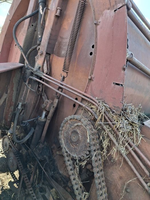 Прес-підбирач ПРФ-180