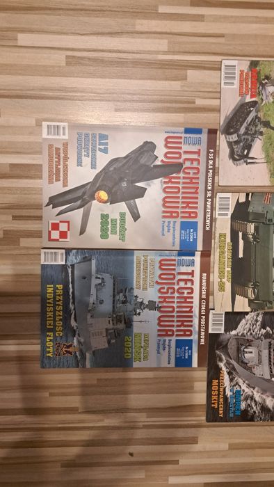 Nowa Technika Wojskowa 2020 r 11 szt