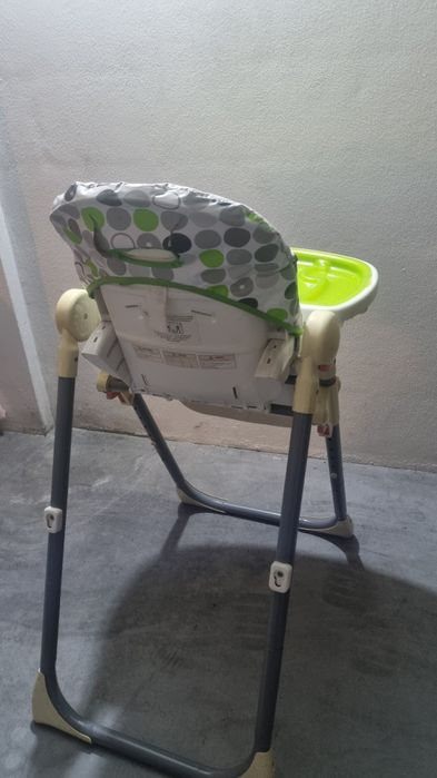 Cadeira de alimentação