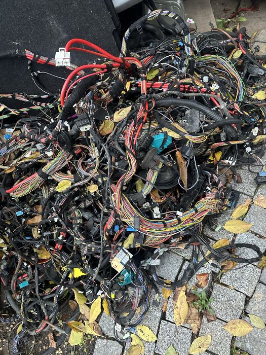 Проводка,  розём на БМВ F-серии  F20,25,30,32,32,34