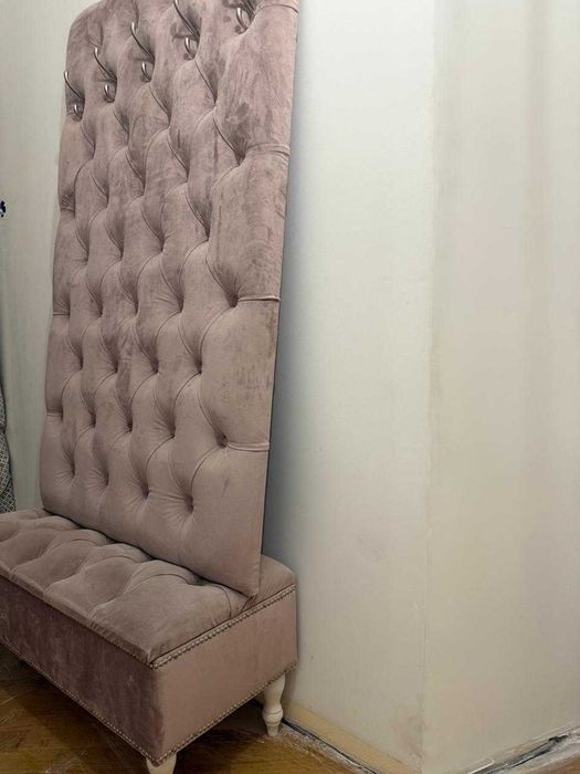 м'яка вішалка в прихожу