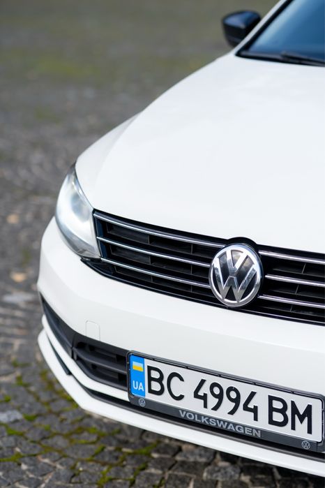 Автомобіль Volkswagen Jetta 2015