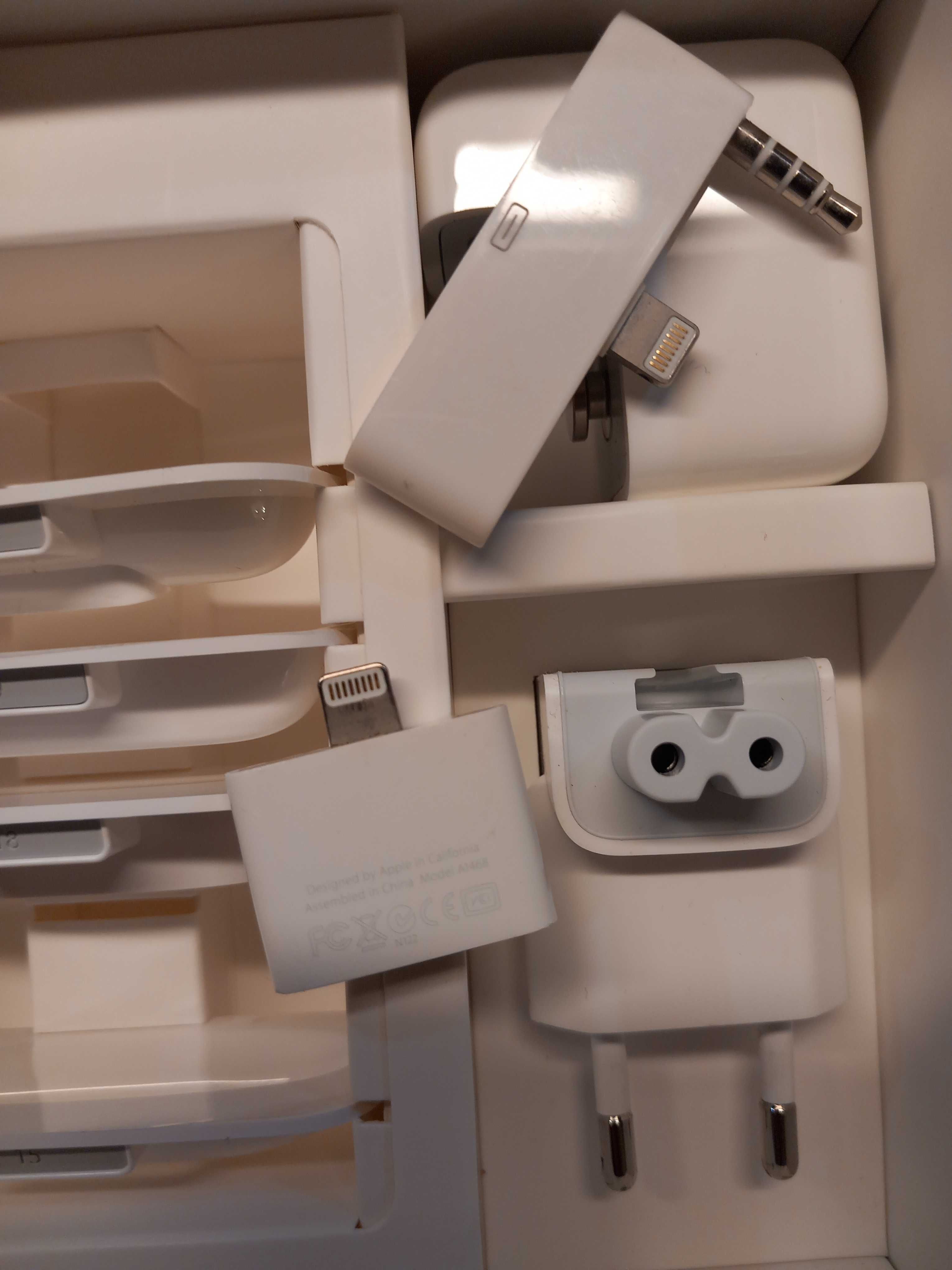 Apple Universal Dock MC746ZA