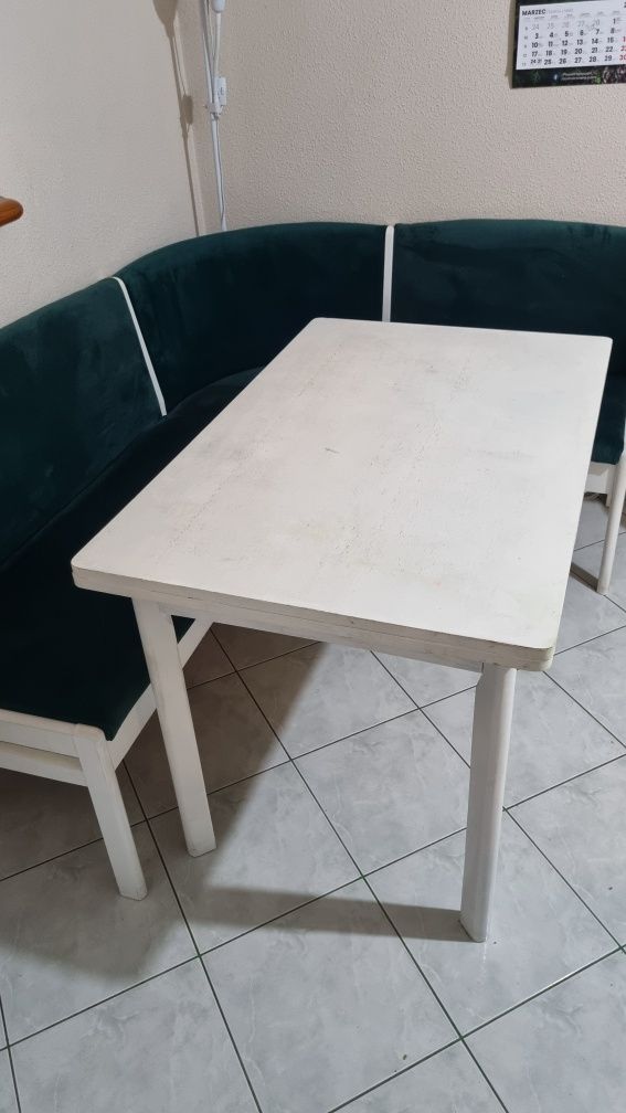 Narożnik i krzesło do kuchni