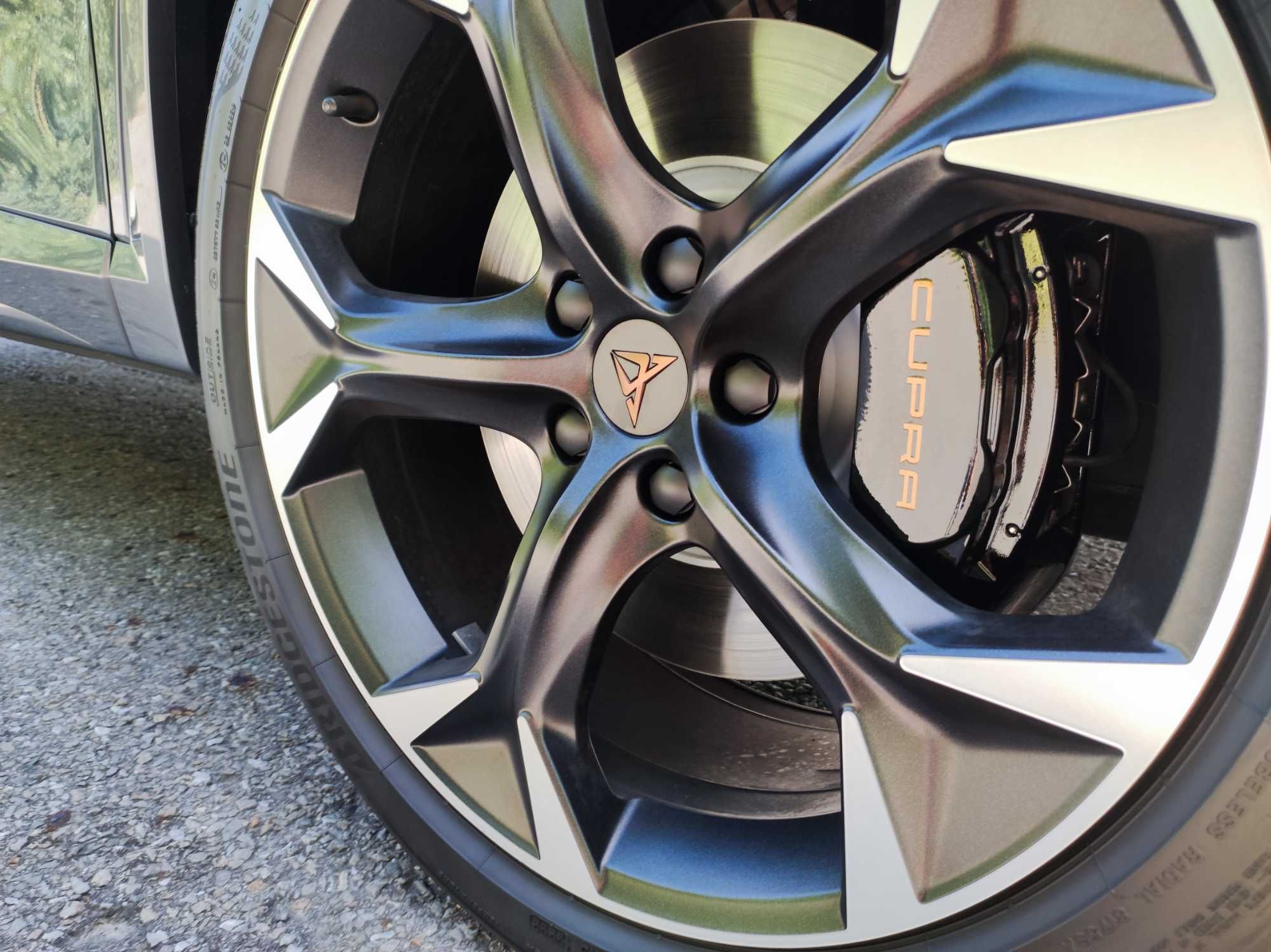 Cupra Formentor 2,0TSI 4Drive DSG bezwypadkowy Jak NOWY Garażowany