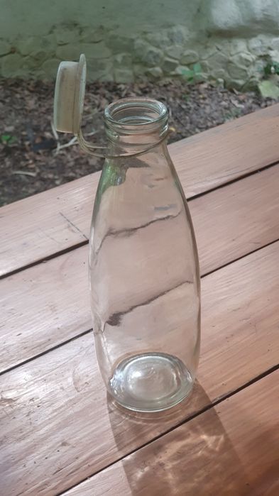 Butelka na mleko - relikt PRL - antyk