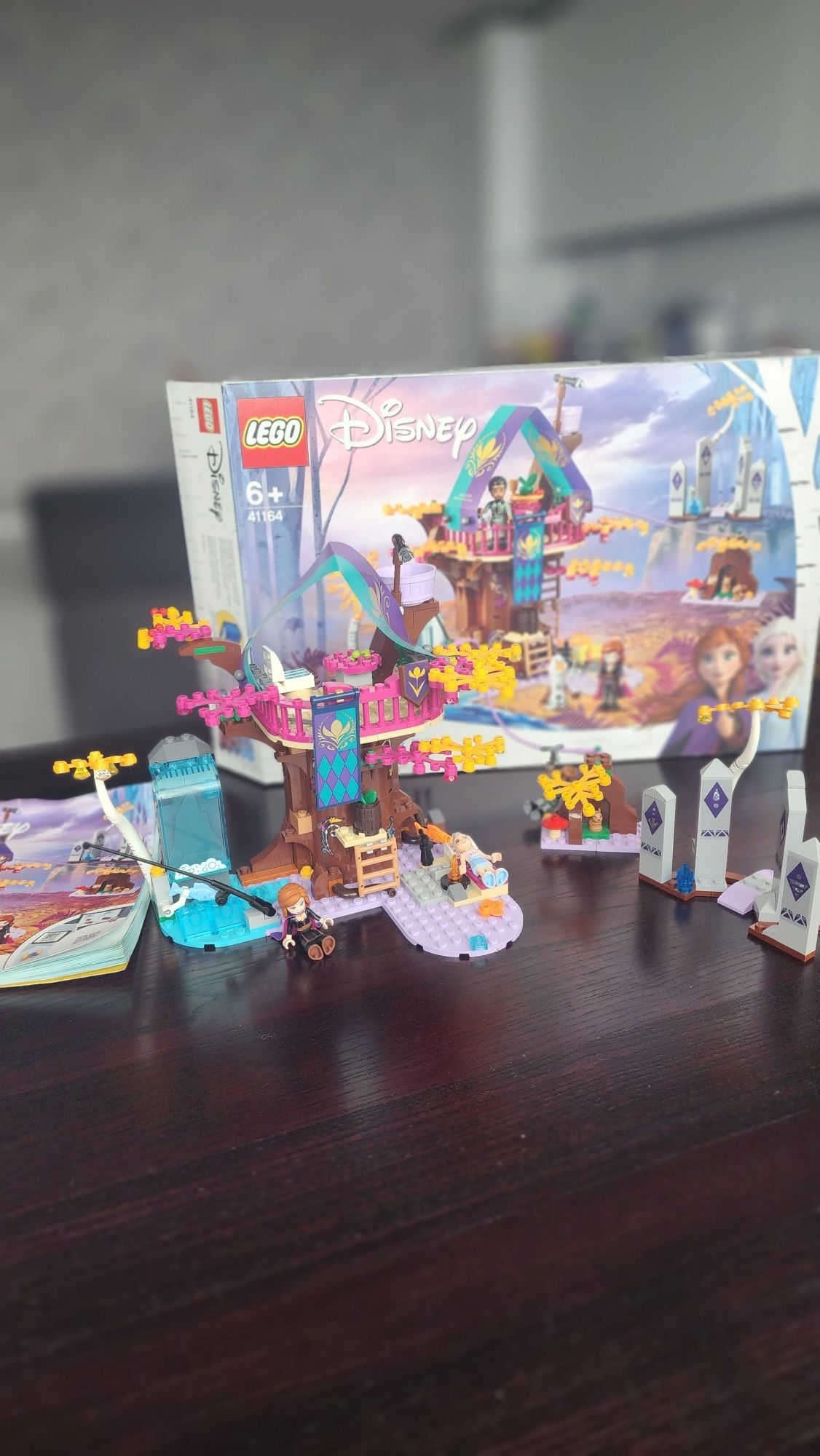 Lego Disney Заколдованный домик на дереве 41164