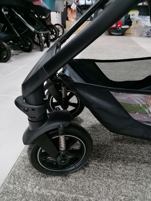 NOWY Espiro Sonic Air z gondolą Una lekki wózek na kołach pompowanych