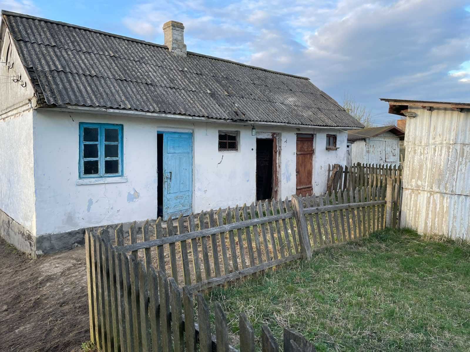 Компактний  будинок