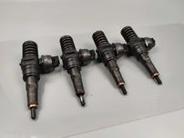 КОМПЛЕКТ Насос форсунок дизельных 038130073AG Skoda Octavia A5 1.9tdi