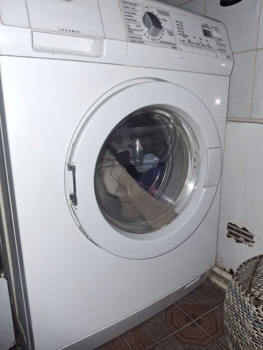 Пральна машина aeg