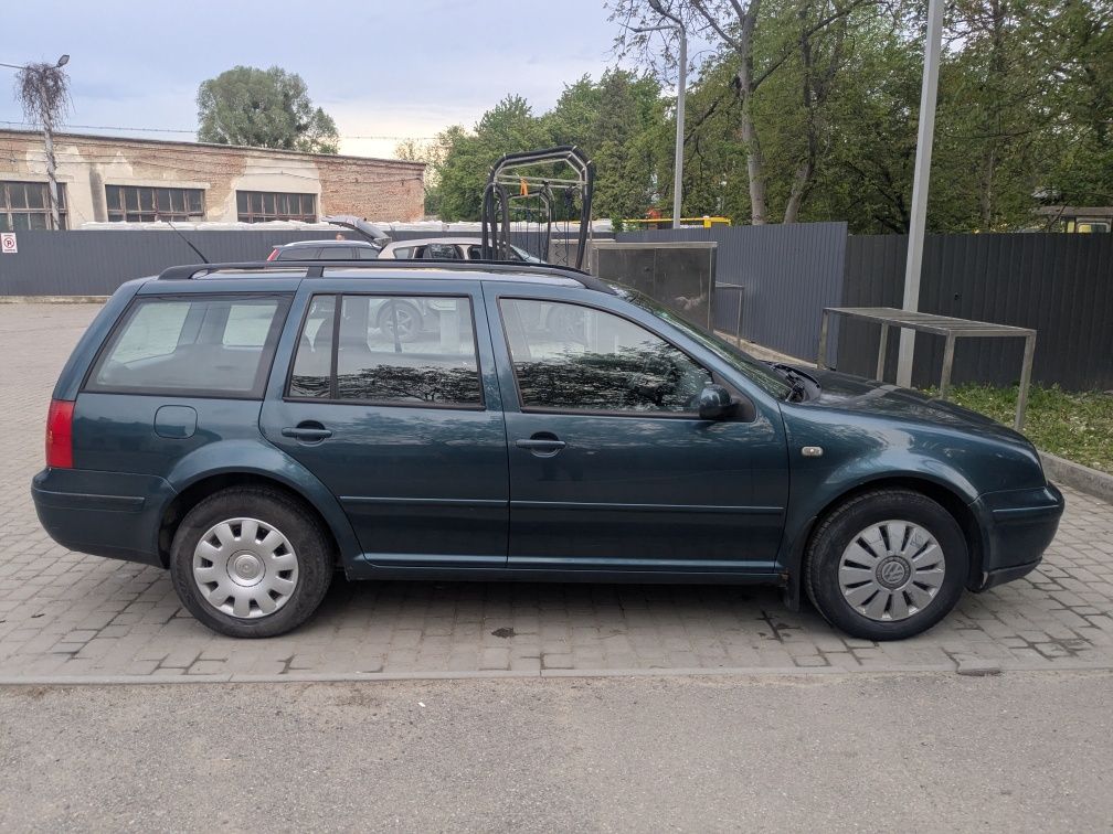 Golf 4 універсал