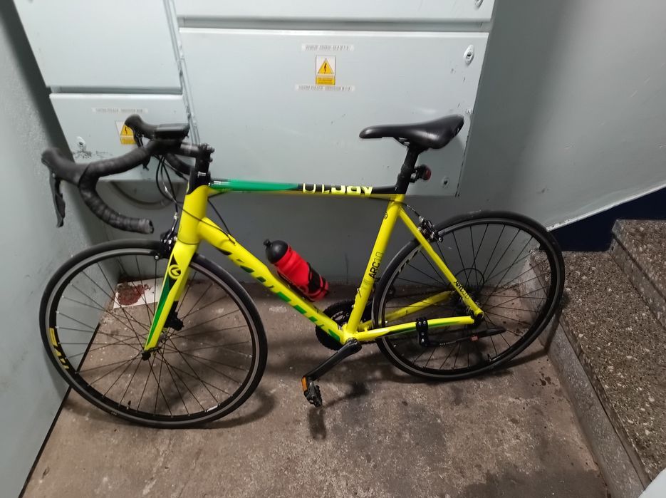 Sprzedam kolarzówke Kellys ARC 10