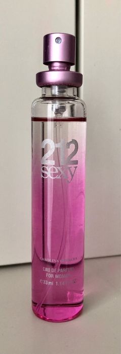 Carolina Herrera 212 Sexy woda perfumowana dla kobiet