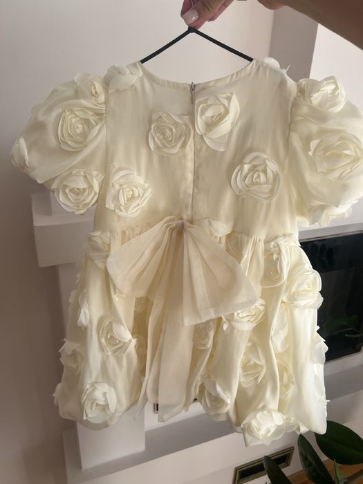 Ніжне платячко для принцеси