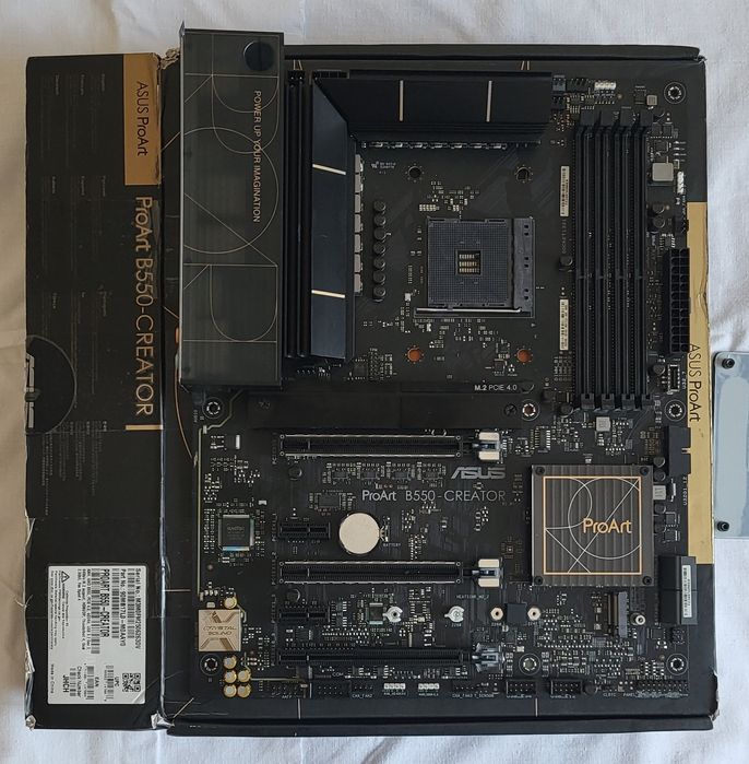 Материнська плата Asus ProArt B550-Creator (sAM4, AMD B550, PCI-Ex16)