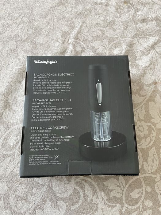 Saca rolhas eléctrico