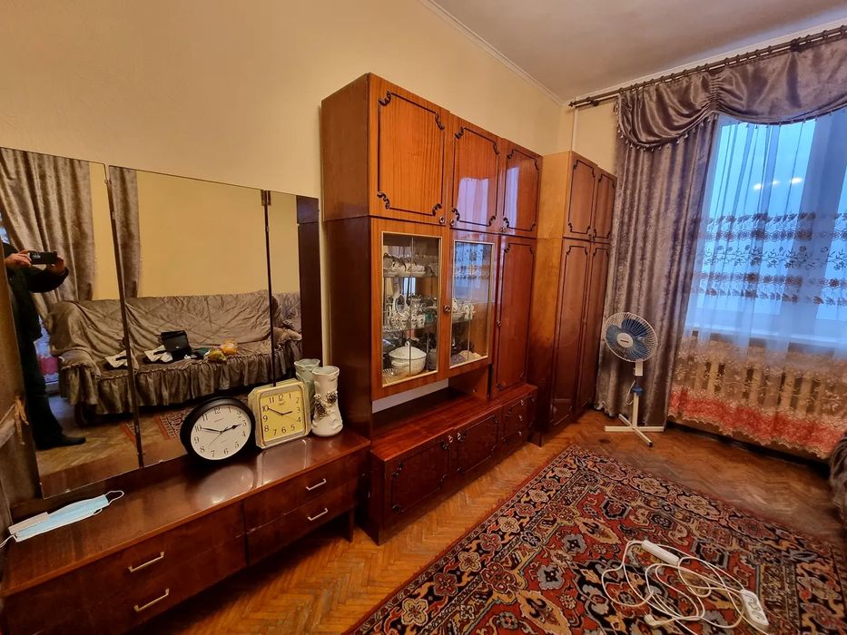 Оренда 1 кім цегляна сталінка Печерськ  метро Звіринецька  вул І.Павла