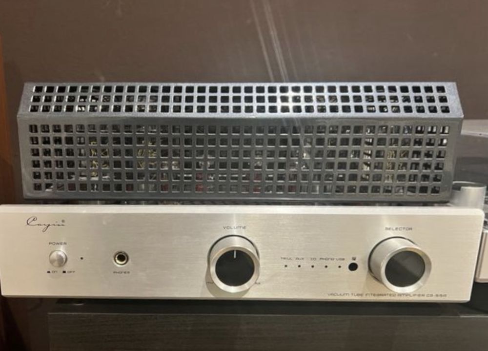 Cayin CS-55A – Tube Amp – KT88 Gold Lion