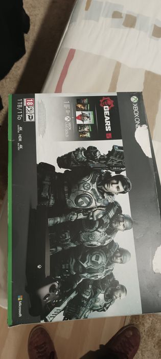 Xbox One x   mais colunas 500 w troco por Xbox series x