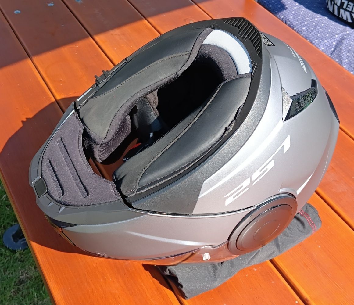 Kask motocyklowy LS2 Scope xxl użyty 3 razy