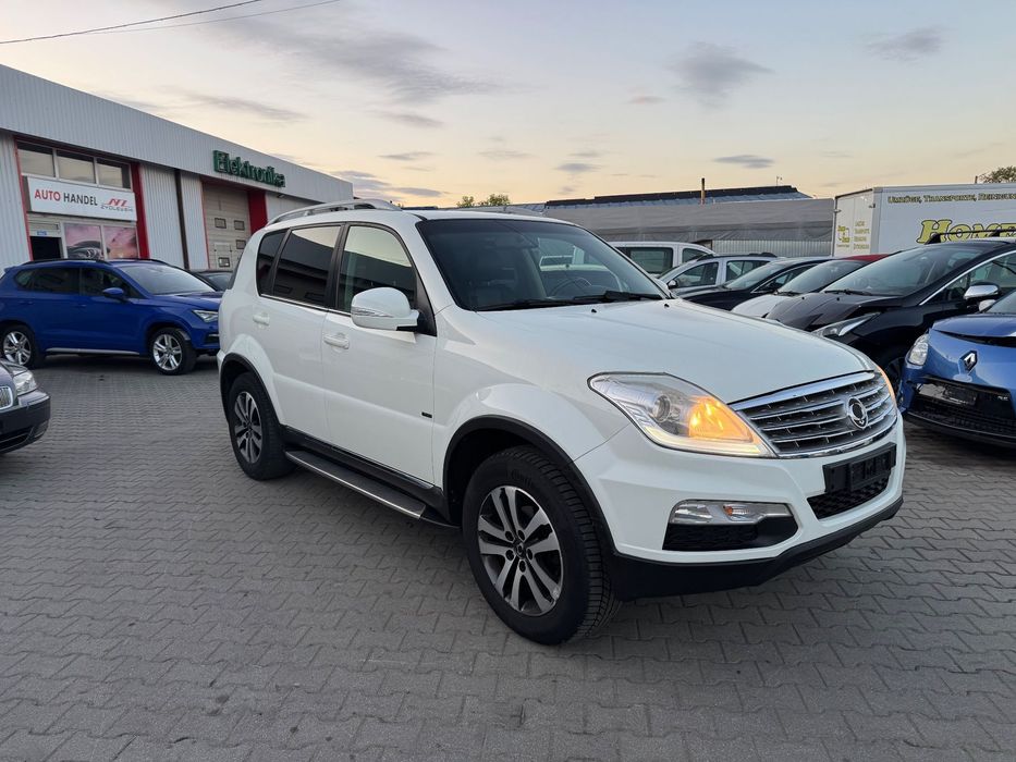 SsangYong/KGM Rexton RX200eXDi, 4x4, automat, 7-osobowy,  Szwajcar