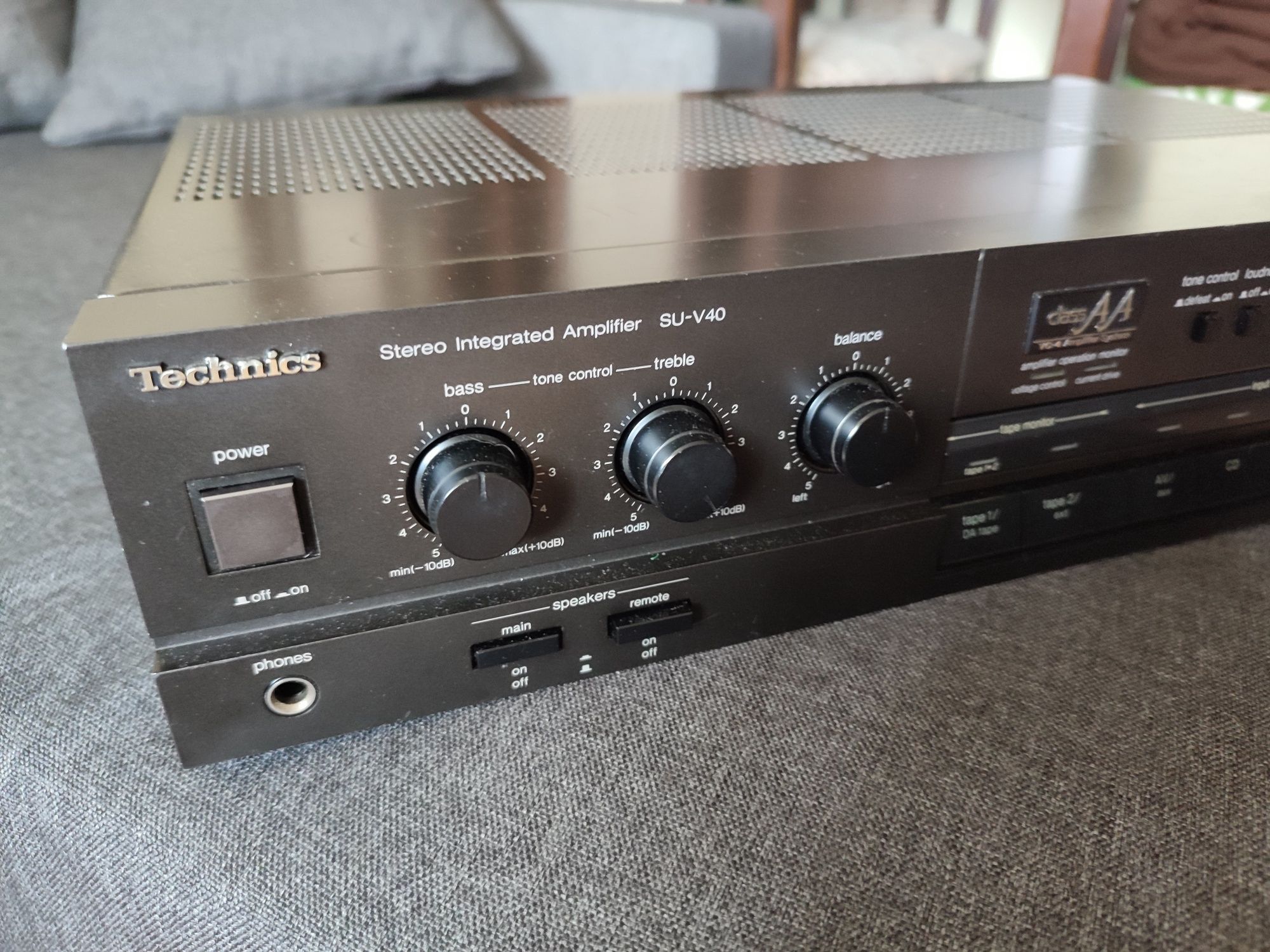 Wzmacniacz Technics SU-V40