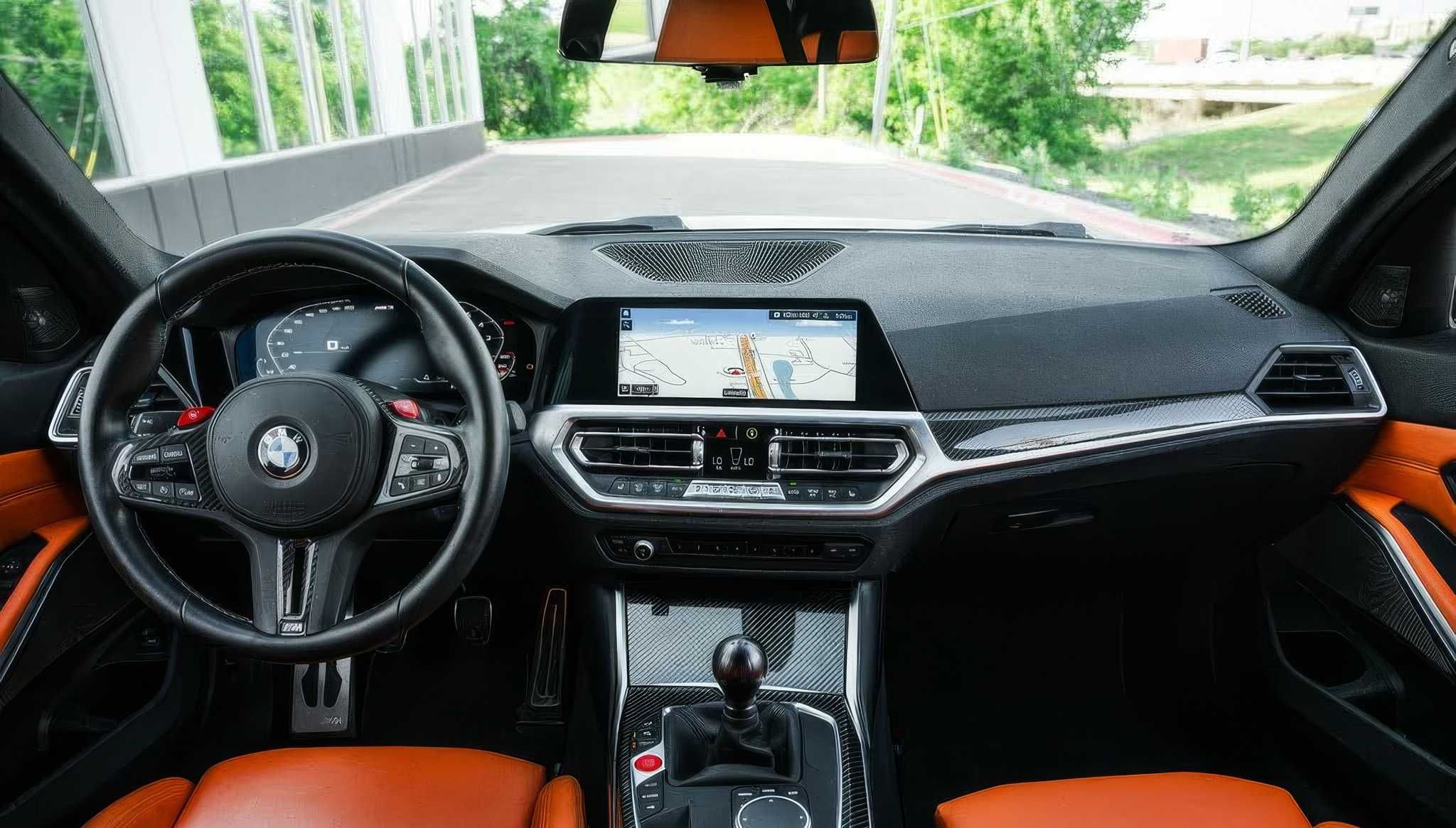 BMW M3      2021