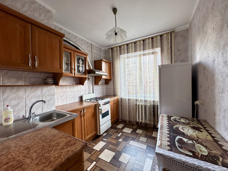 Здам в оренду 2-кім квартиру в центрі міста