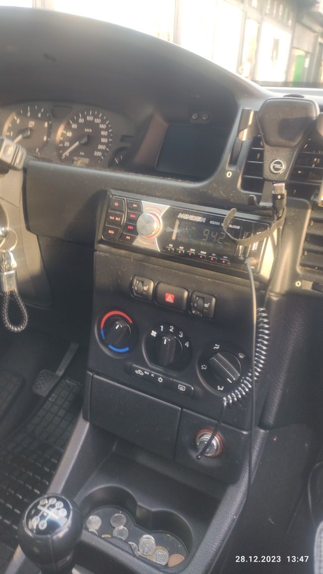 Продам Opel Zafira A